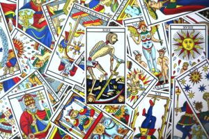 タロット怖いカード｜マルセイユ版5枚の本当の意味【占いミール】